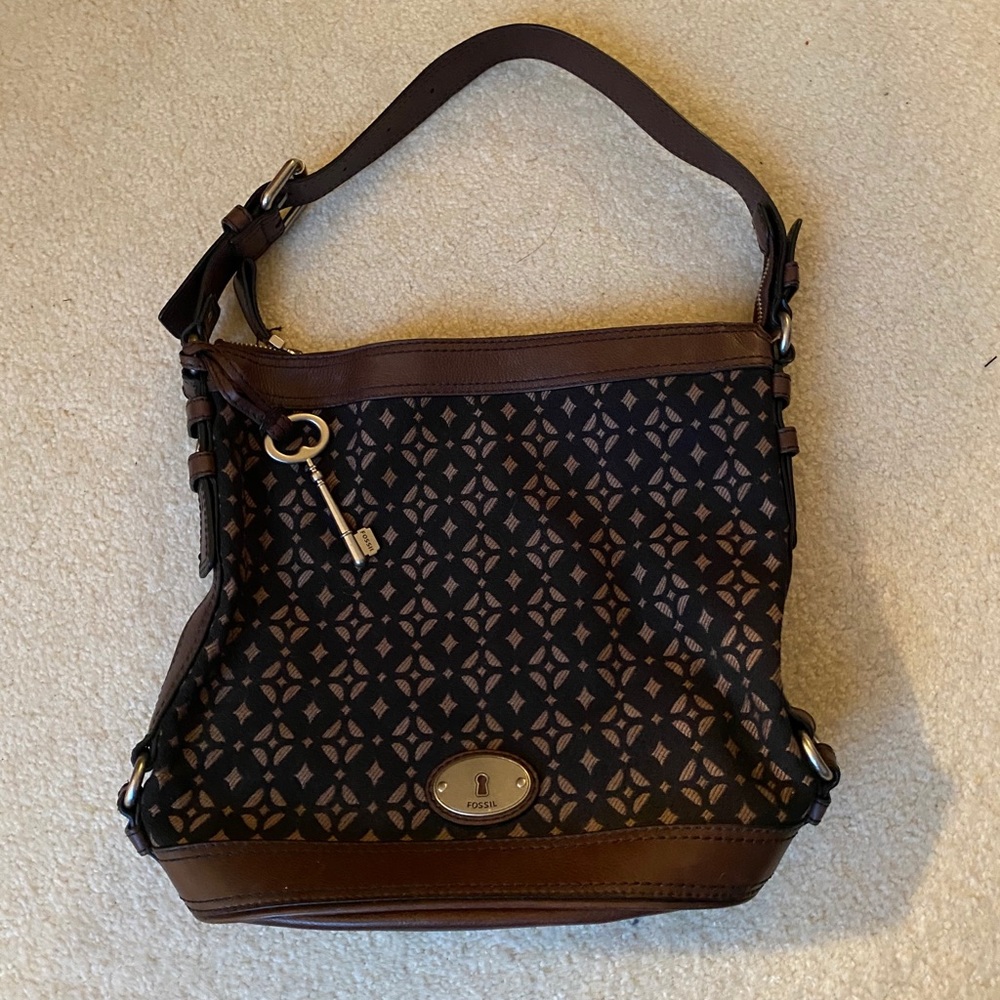 Fossil Bucket Bag
